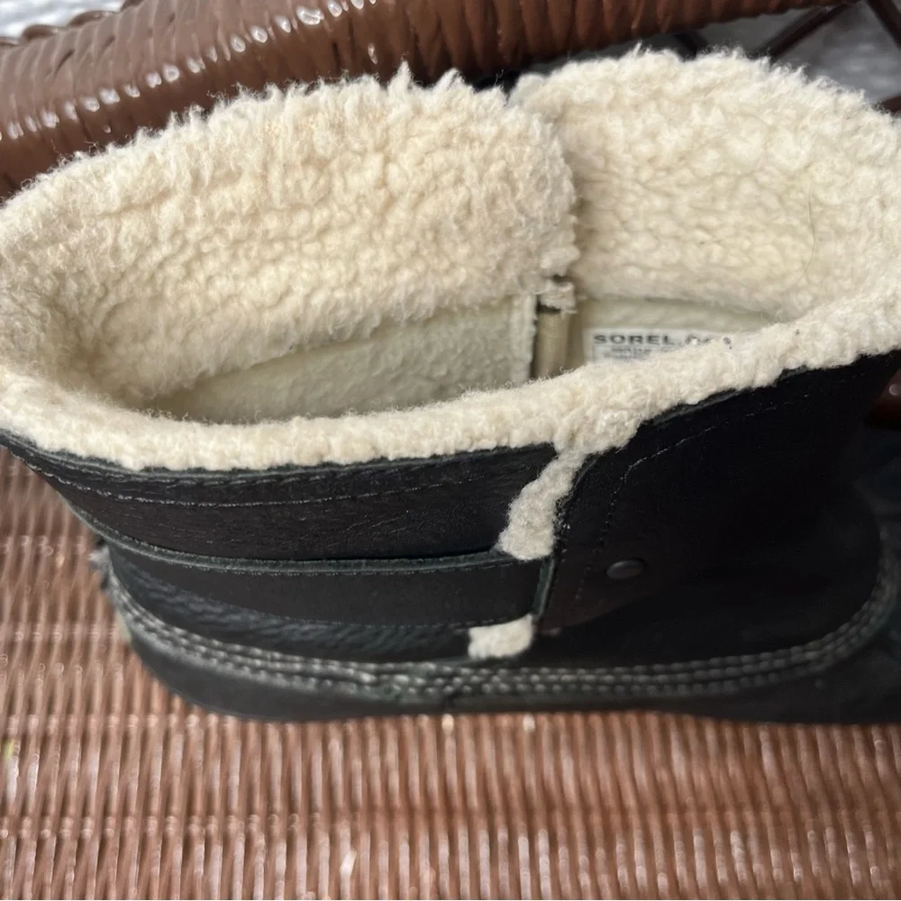 Sorel Snow/Mud Rubber-Leather adjustable Boots Size 12